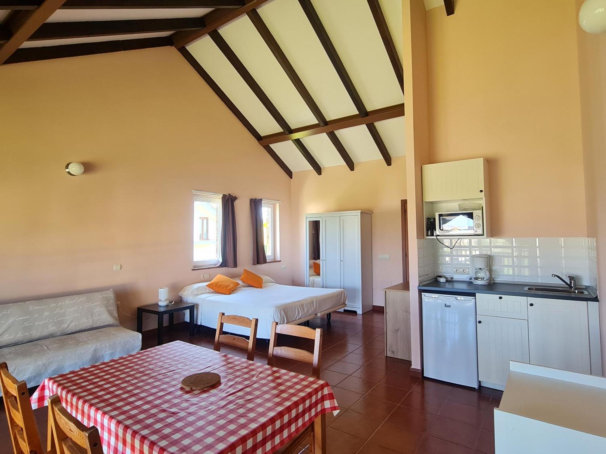 Casa Tesera El Franco الغرفة الصورة